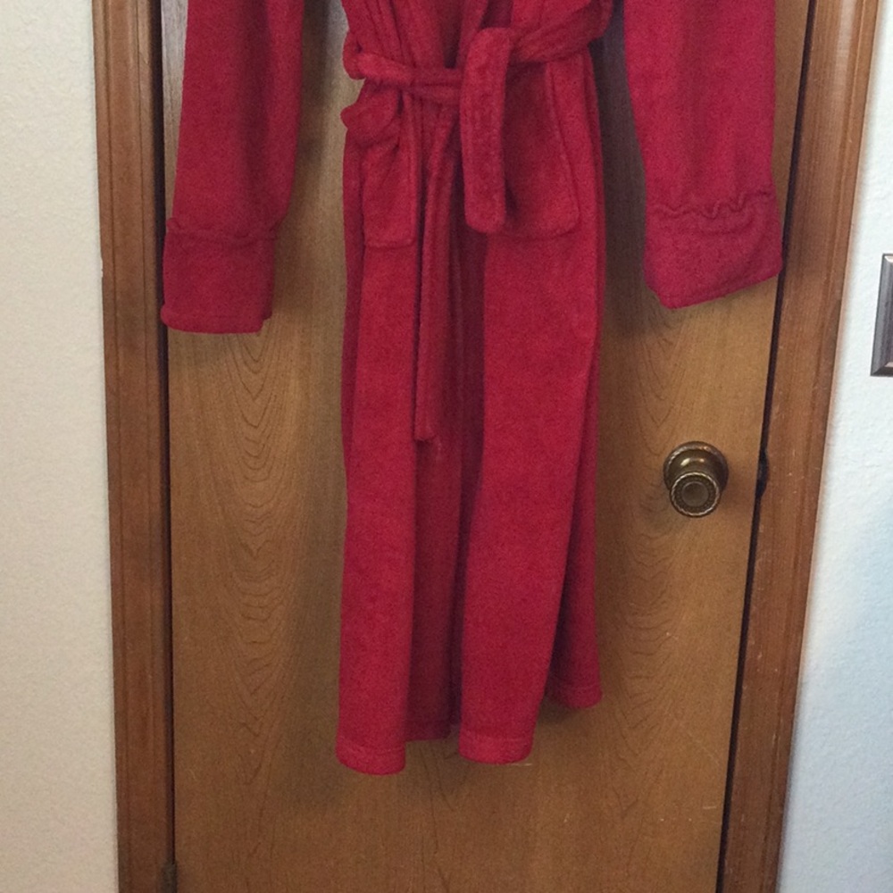 DIY ‘king’ robe with crown - Picture 2 of 13